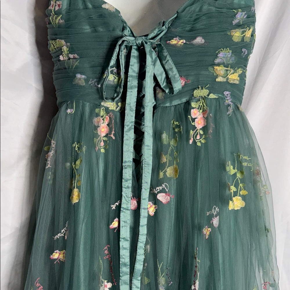 Emerald Green Floral Embroidered Maxi Dress with Tie Straps - Picture 7 of 16